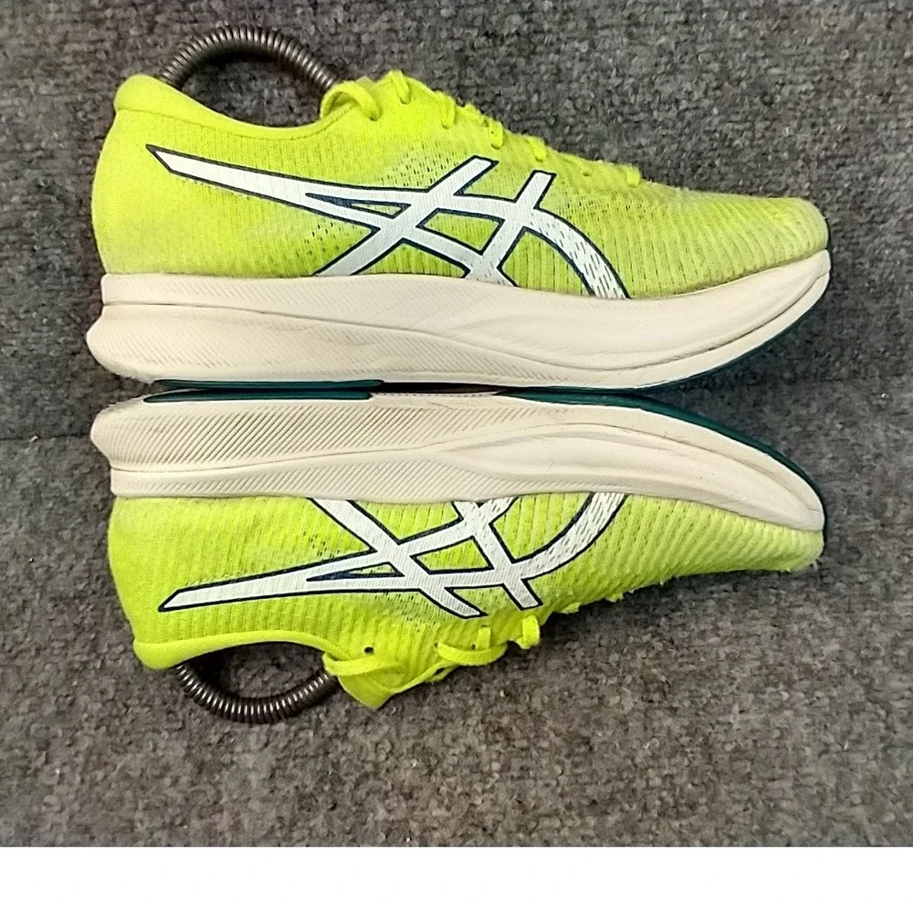 ASICS Magic Speed 2 Running Shoes Womens 8.5 Hazard Green Neon 1012B274